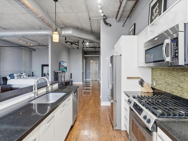 410 NW 1st Avenue 604, Fort Lauderdale, FL 33301