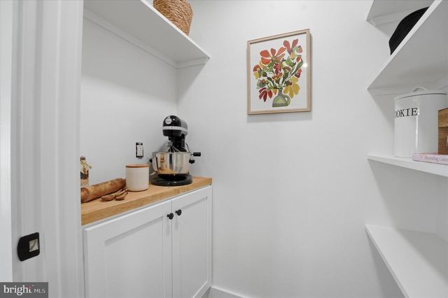 425 GROVE PL, Narberth, PA 19072