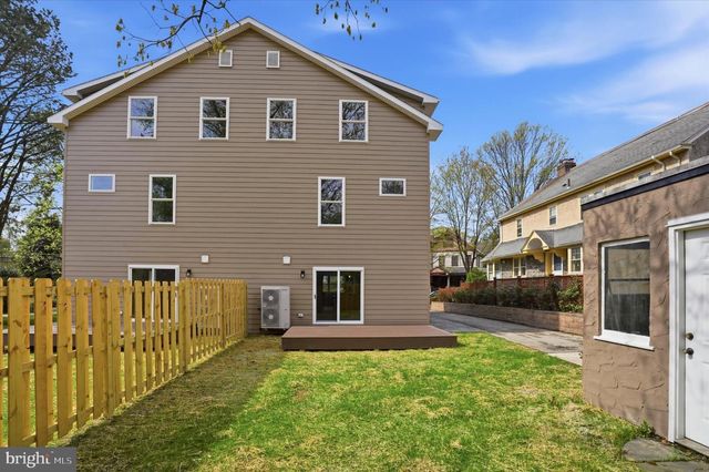 425 GROVE PL, Narberth, PA 19072