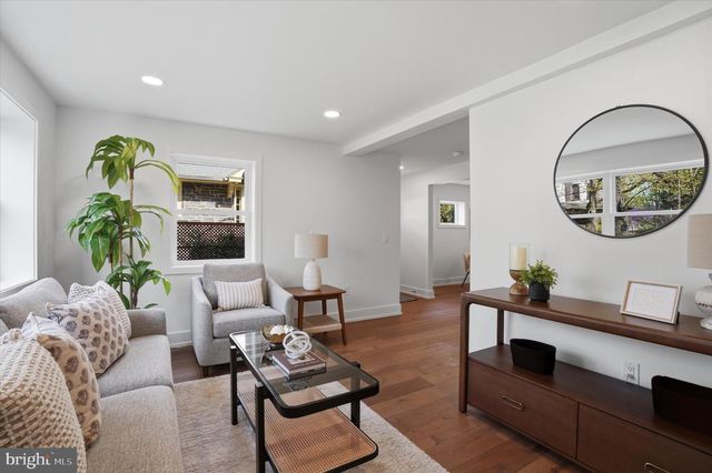 425 GROVE PL, Narberth, PA 19072