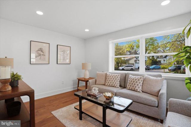 425 GROVE PL, Narberth, PA 19072