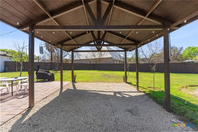 2026 Dripping Springs, New Braunfels, TX 78130