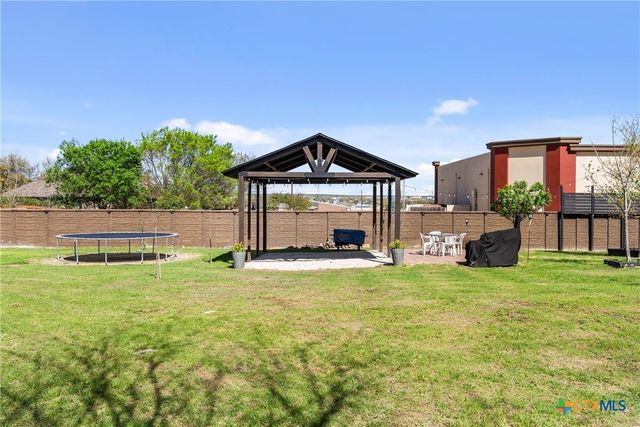 2026 Dripping Springs, New Braunfels, TX 78130