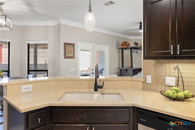 2026 Dripping Springs, New Braunfels, TX 78130