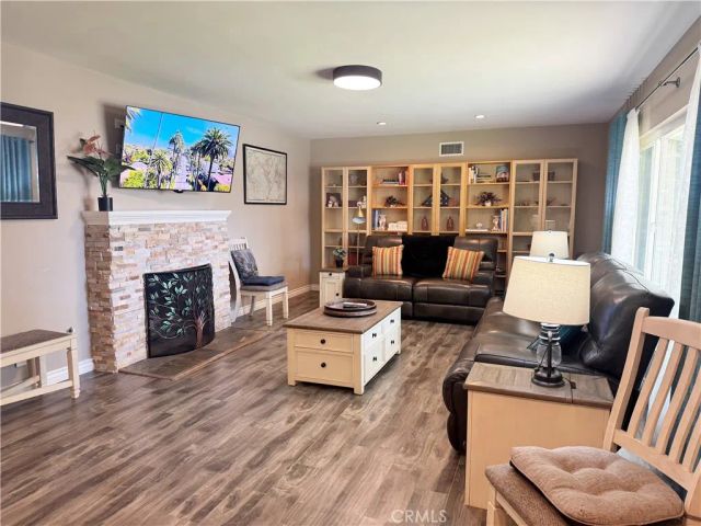 1234 N Laurel, Upland, CA 91786