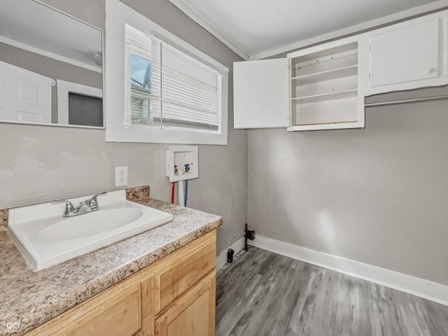 916 E Beecher Street, Indianapolis, IN 46203