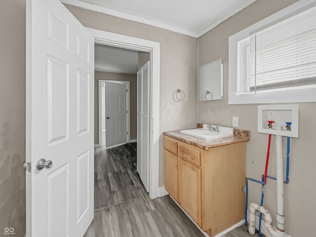 916 E Beecher Street, Indianapolis, IN 46203