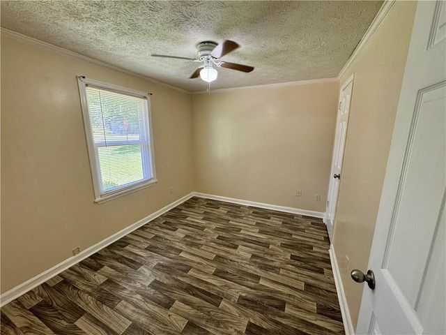 7 Sherwood Loop, Mcdonough, GA 30253