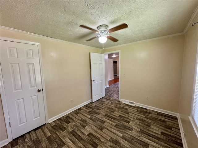 7 Sherwood Loop, Mcdonough, GA 30253