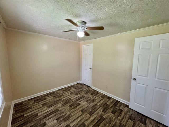 7 Sherwood Loop, Mcdonough, GA 30253
