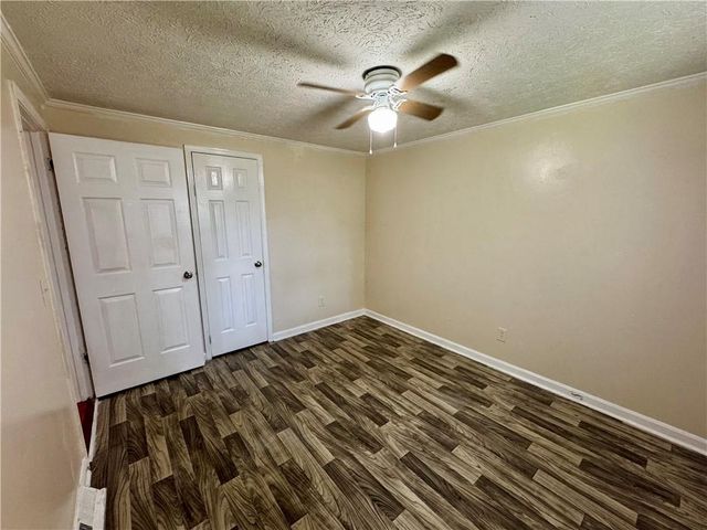 7 Sherwood Loop, Mcdonough, GA 30253
