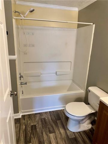 7 Sherwood Loop, Mcdonough, GA 30253