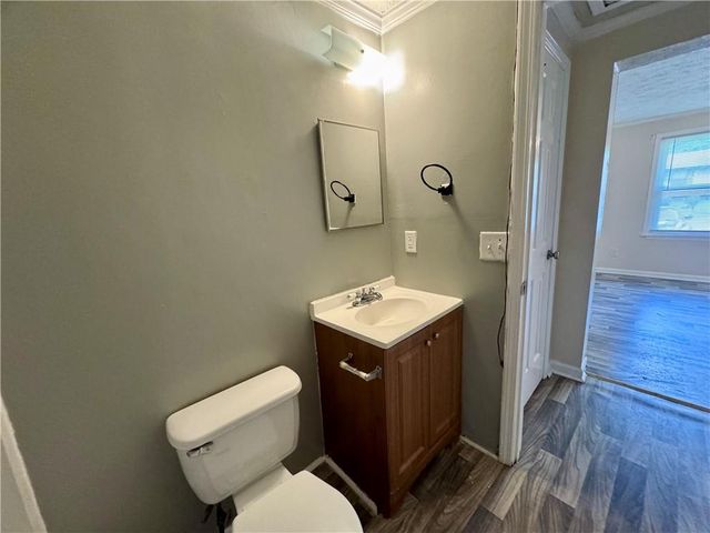 7 Sherwood Loop, Mcdonough, GA 30253
