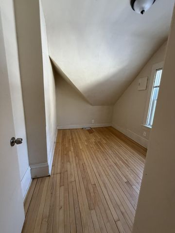 3345 N 6th Street, Minneapolis, MN 55412