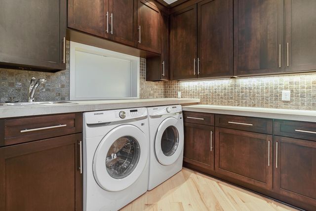 252 E Beck Street, Columbus, OH 43206
