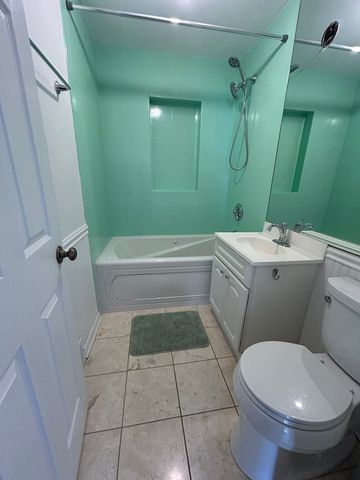 324 HARLEM Avenue, Glenview, IL 60025