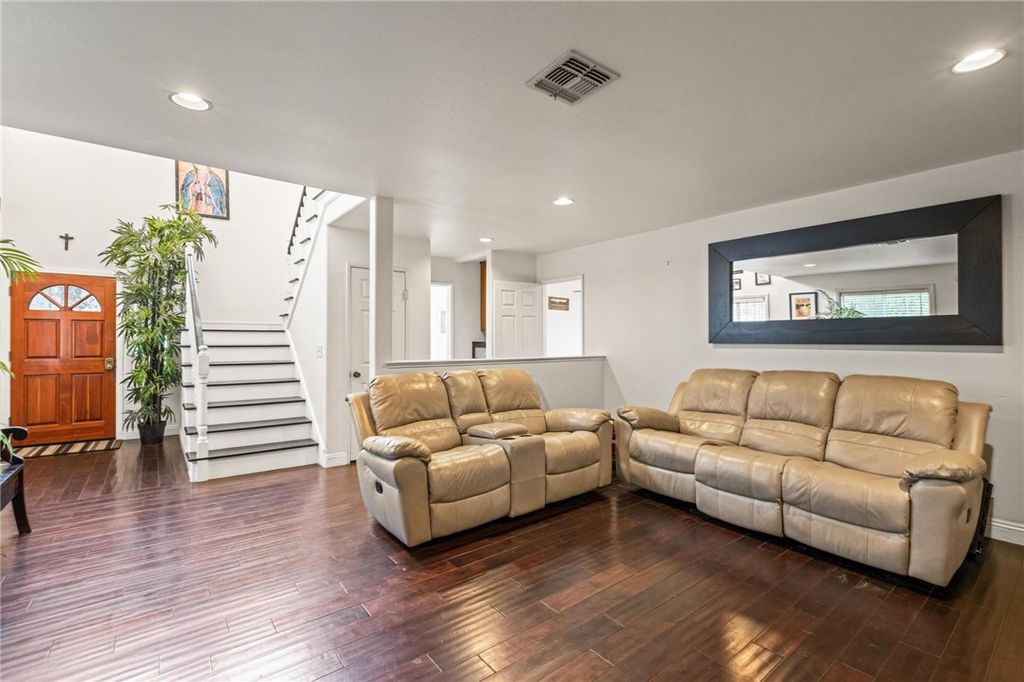 5048 W 121st Street, Hawthorne, CA 90250 — photo 5