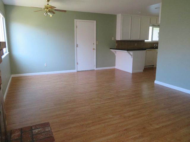 2016 Sweetwater Dr, Modesto, CA 95355