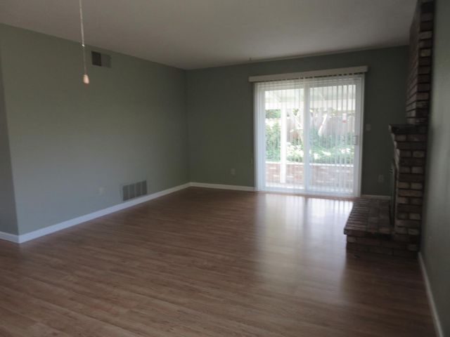 2016 Sweetwater Dr, Modesto, CA 95355