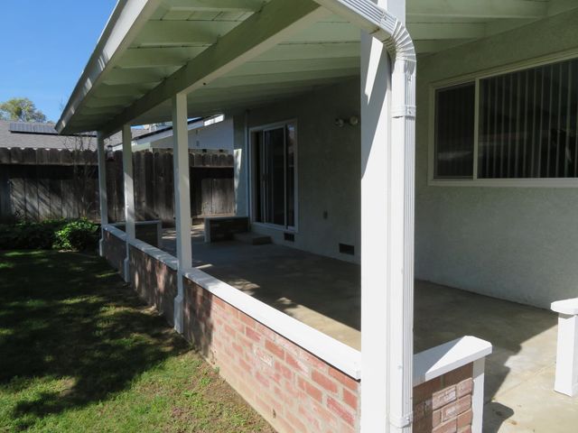 2016 Sweetwater Dr, Modesto, CA 95355