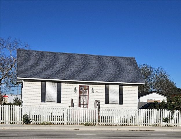 3218 Mcardle, Corpus Christi, TX 78415