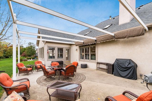 8512 Fallgold Lane, Westerville, OH 43082