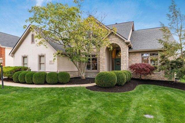 8512 Fallgold Lane, Westerville, OH 43082