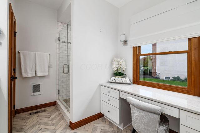 8512 Fallgold Lane, Westerville, OH 43082