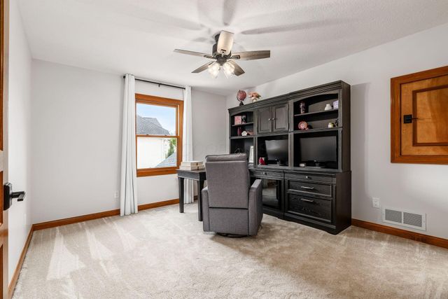 8512 Fallgold Lane, Westerville, OH 43082