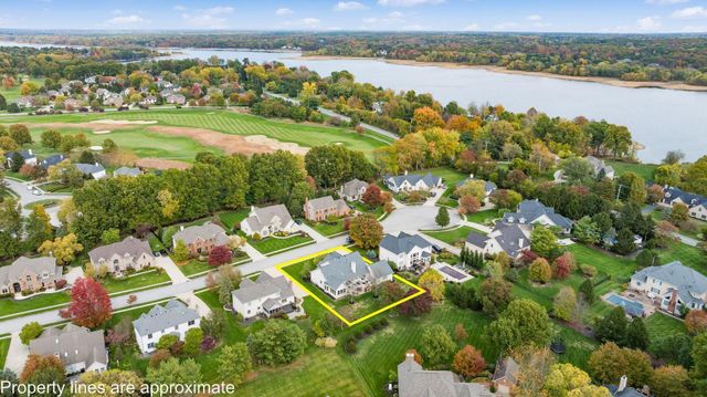 8512 Fallgold Lane, Westerville, OH 43082