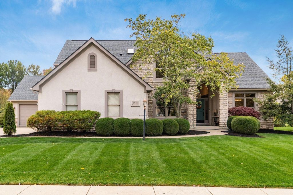 8512 Fallgold Lane, Westerville, OH 43082