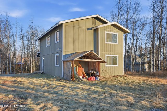 6005 N Little Rock Circle, Wasilla, AK 99654