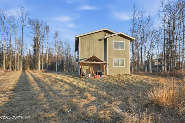 6005 N Little Rock Circle, Wasilla, AK 99654