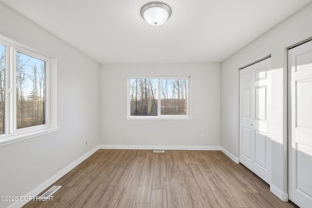 6005 N Little Rock Circle, Wasilla, AK 99654