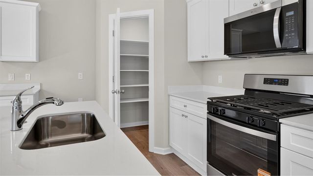 10517 Red Thistle Drive, Oklahoma City, OK 73114