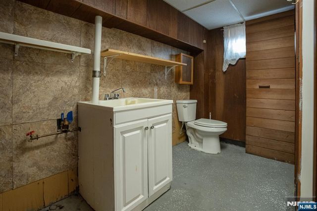 795-797 Kearny Avenue, Kearny, NJ 07032