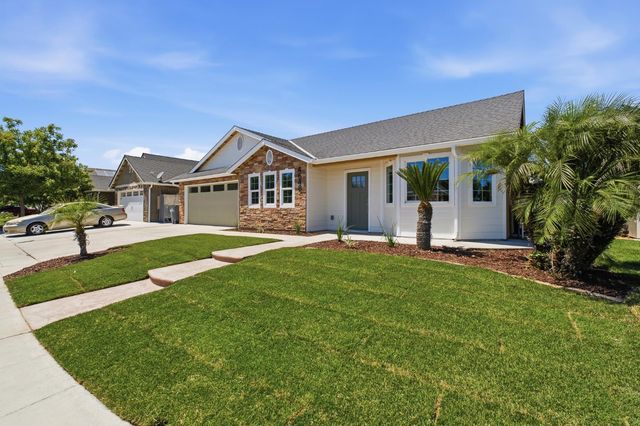 4648 W Harvard Avenue, Fresno, CA 93722