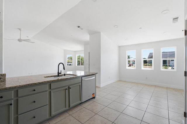 4648 W Harvard Avenue, Fresno, CA 93722