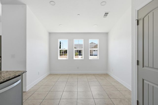 4648 W Harvard Avenue, Fresno, CA 93722