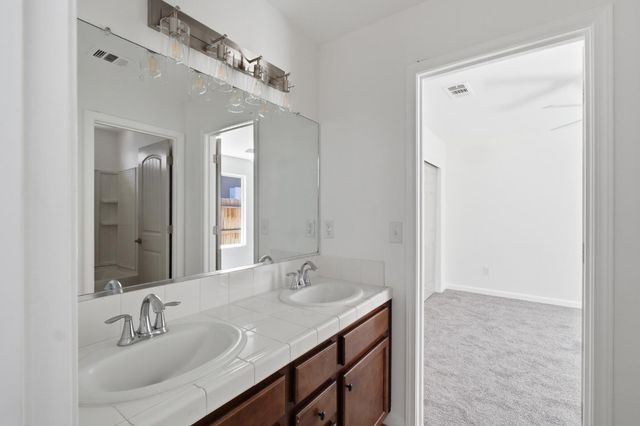 4648 W Harvard Avenue, Fresno, CA 93722