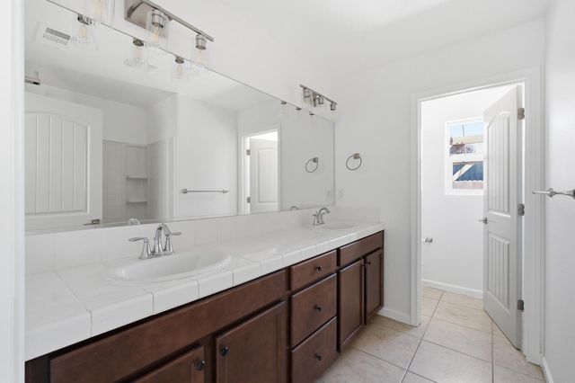 4648 W Harvard Avenue, Fresno, CA 93722