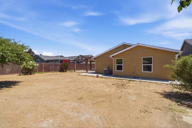 4648 W Harvard Avenue, Fresno, CA 93722