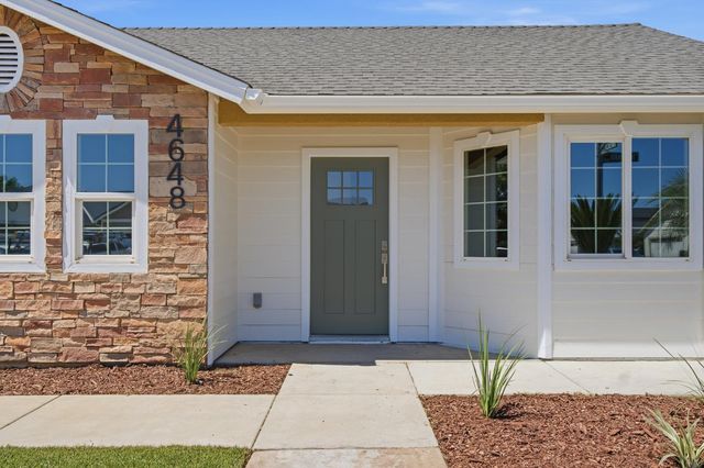 4648 W Harvard Avenue, Fresno, CA 93722