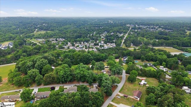 2222 Wright Drive, Greer, SC 29651