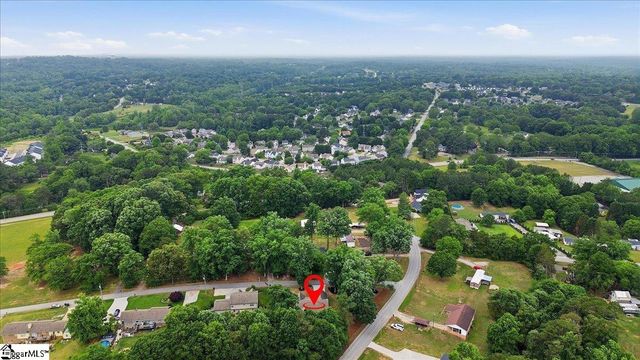2222 Wright Drive, Greer, SC 29651