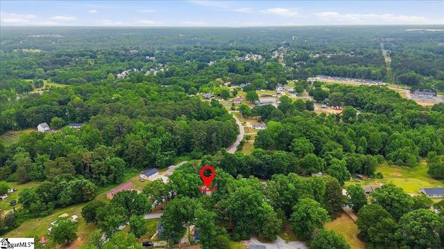 2222 Wright Drive, Greer, SC 29651