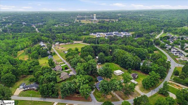 2222 Wright Drive, Greer, SC 29651