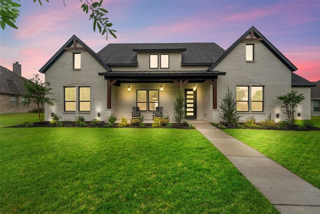 1018 Devonshire Drive N, Forney, TX 75126