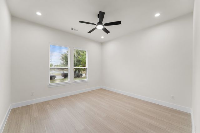 1018 Devonshire Drive N, Forney, TX 75126
