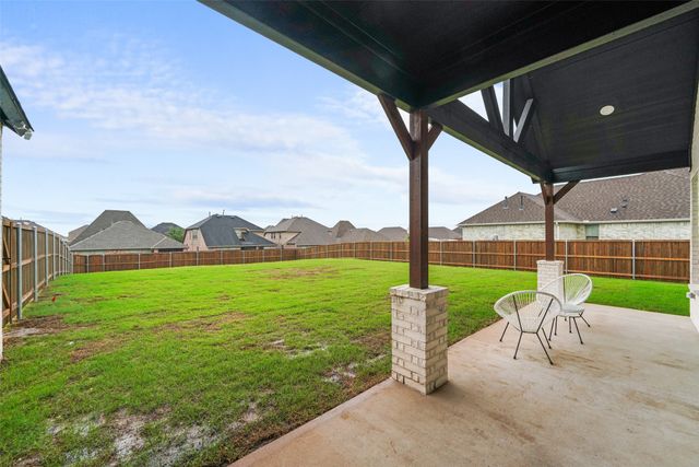 1018 Devonshire Drive N, Forney, TX 75126